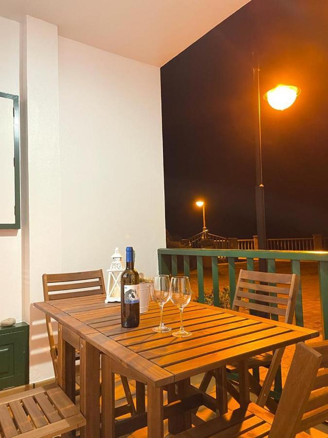 Primera Linea En Piscinas Naturales. Barlovento Exterior foto